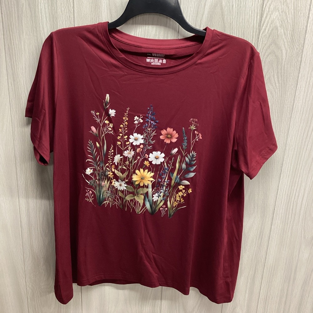 UNBRANDED Women's (Size 2XL) Short Sleeve Crew‎ Neck T-Shirt Wildflowers